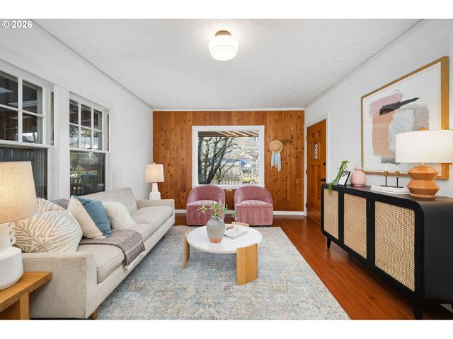 4542 Ne 27TH Ave, Portland, OR 97211