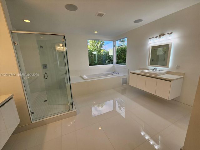 10289 NW 75th Terrace 10289, Doral, FL 33178