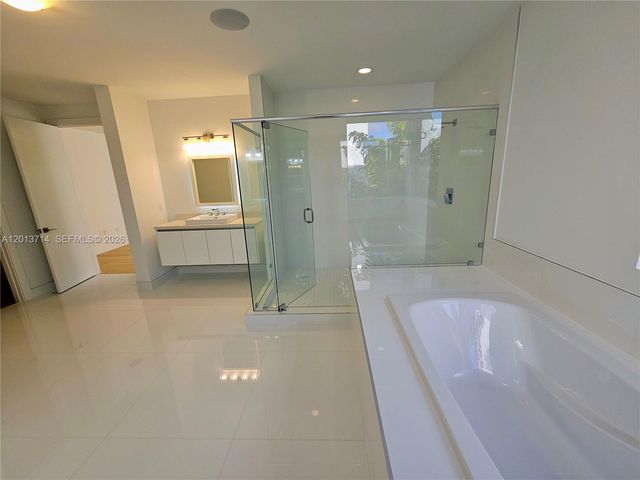 10289 NW 75th Terrace 10289, Doral, FL 33178