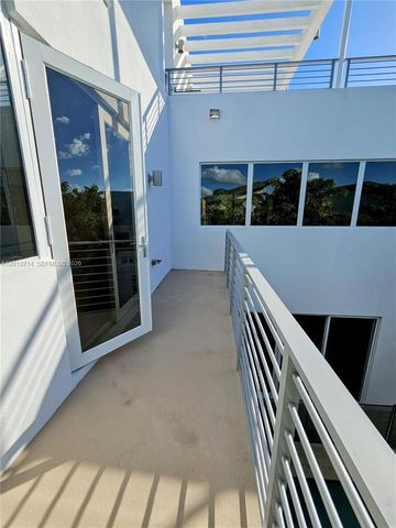 10289 NW 75th Terrace 10289, Doral, FL 33178