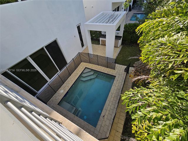 10289 NW 75th Terrace 10289, Doral, FL 33178