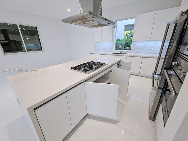 10289 NW 75th Terrace 10289, Doral, FL 33178