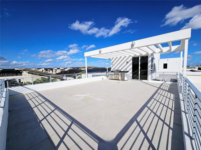 10289 NW 75th Terrace 10289, Doral, FL 33178