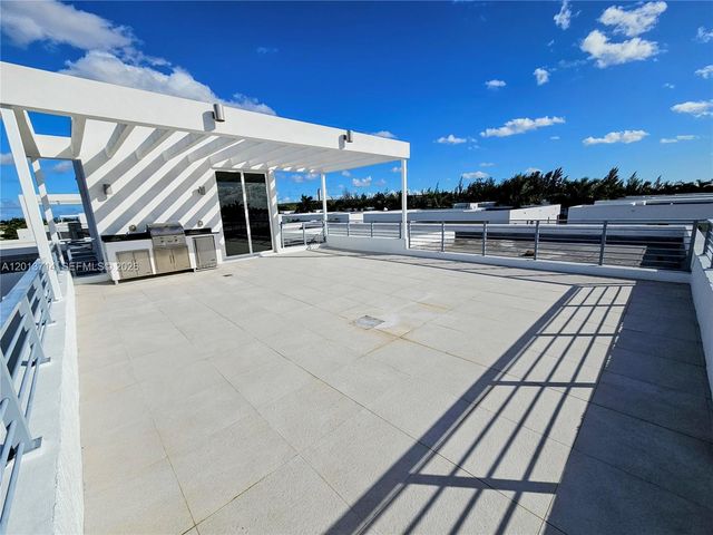10289 NW 75th Terrace 10289, Doral, FL 33178