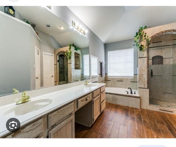 2306 Edinburgh Way, Garland, TX 75040