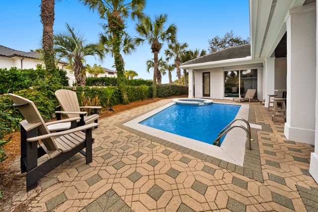 21 St Barts Bay, Destin, FL 32541