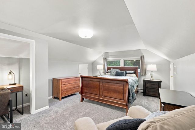821 RIDGE AVE, Columbia, PA 17512