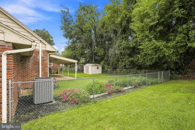 821 RIDGE AVE, Columbia, PA 17512