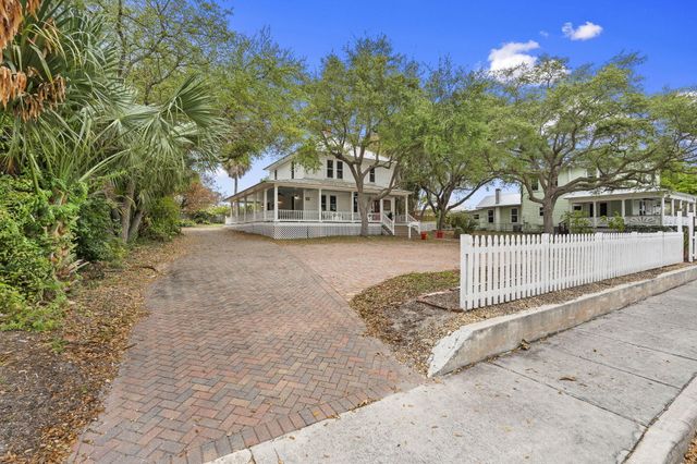 419 N 2nd Street, Fort Pierce, FL 34950