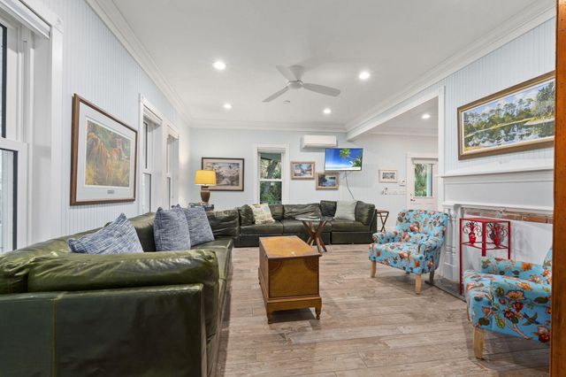 419 N 2nd Street, Fort Pierce, FL 34950