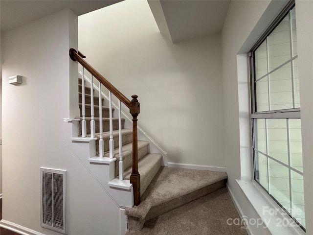 10648 Jardin Way, Charlotte, NC 28215