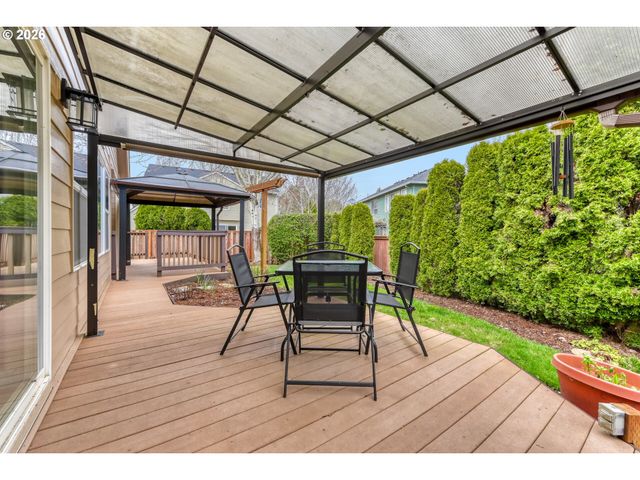 2433 Ne Cafe Way, Hillsboro, OR 97124