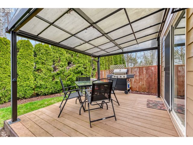 2433 Ne Cafe Way, Hillsboro, OR 97124