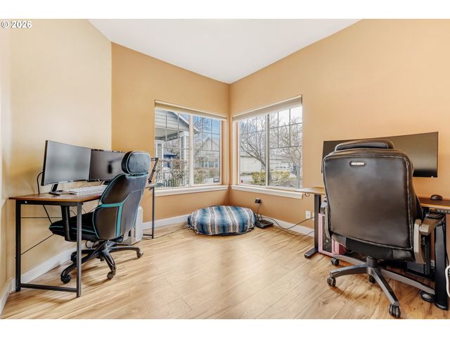 2433 Ne Cafe Way, Hillsboro, OR 97124