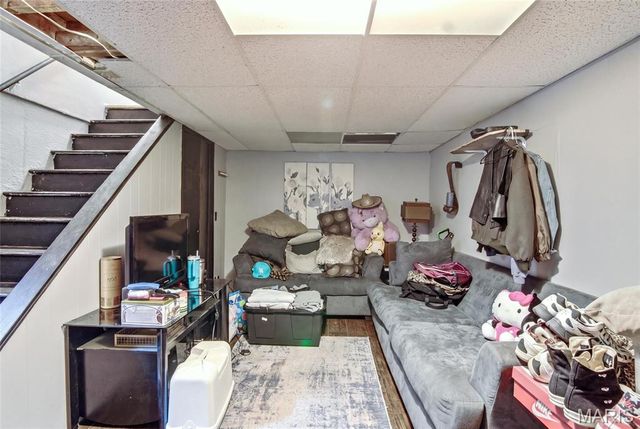 808 Wilshire Drive, Belleville, IL 62223