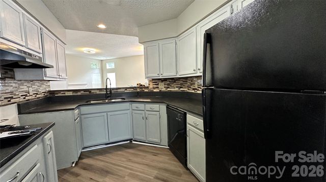 4807 Pennant Place, Charlotte, NC 28212