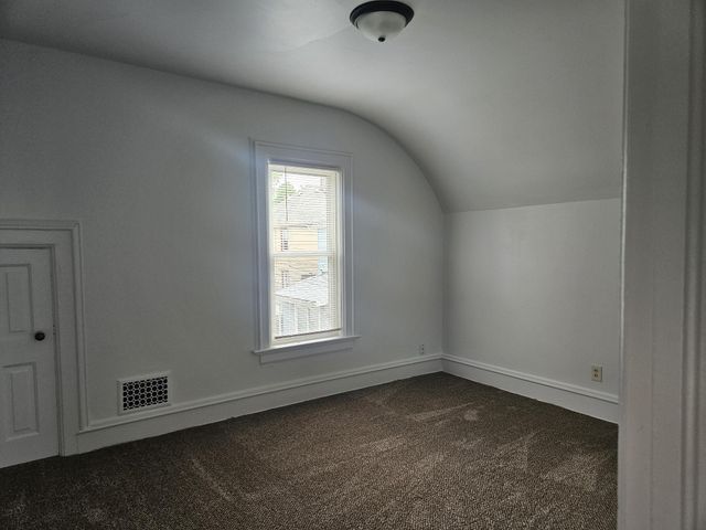 907 Tyler Street, La Porte, IN 46350