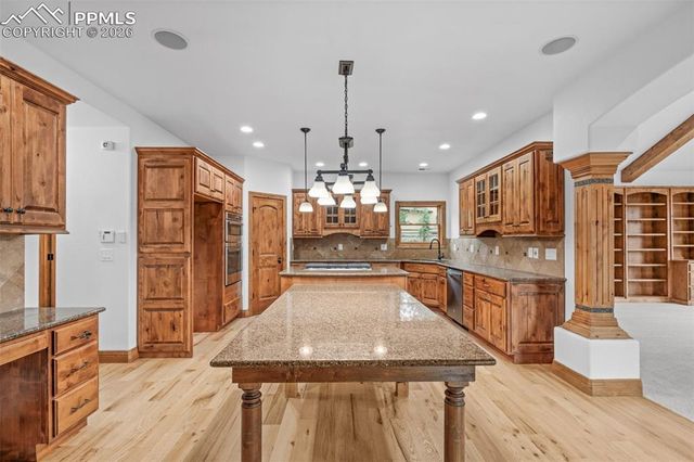 17680 Pond View Place, Colorado Springs, CO 80908