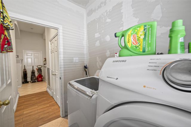 10330 Sage Brook Drive, Houston, TX 77089