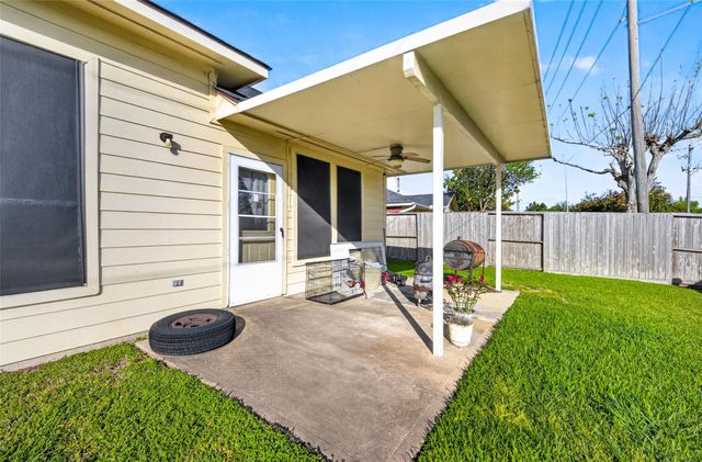 10330 Sage Brook Drive, Houston, TX 77089