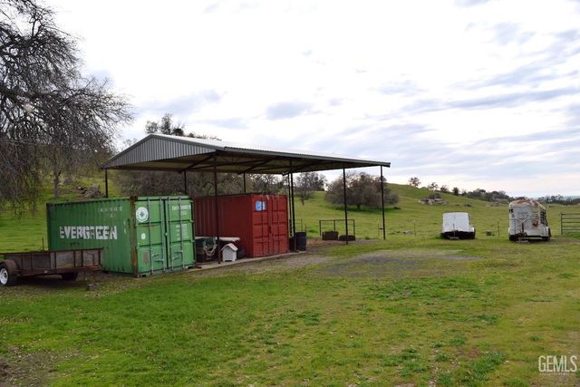 3001 Woody Granite Road, Bakersfield, CA 93308