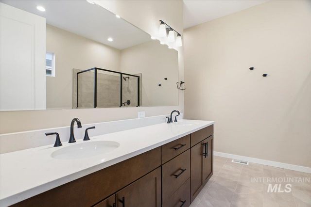 2292 N Ice Fire Ave, Star, ID 83669