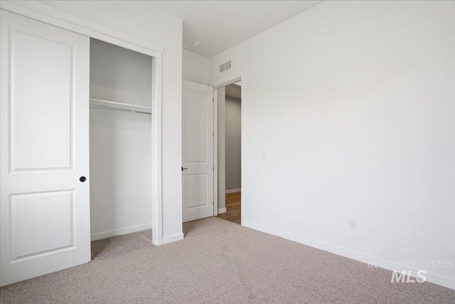 2292 N Ice Fire Ave, Star, ID 83669