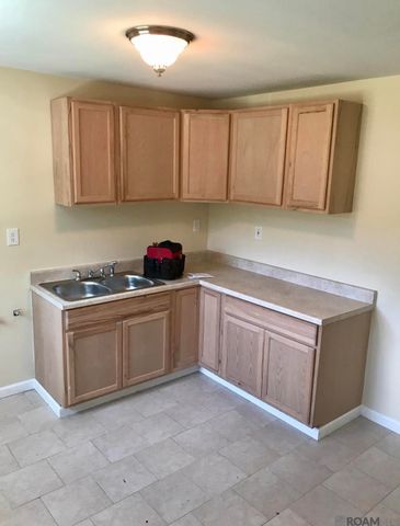 7363 Richey Dr, Baton Rouge, LA 70812