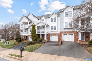 195 BROOKWOOD DR, Charlottesville, VA 22902