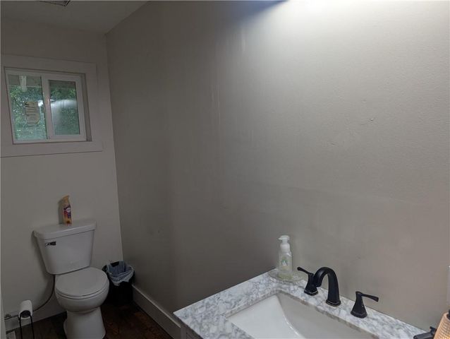 6426 NE Witt Road, Turney, MO 64493