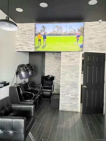 122-14 Sutphin Boulevard, Jamaica, NY 11434