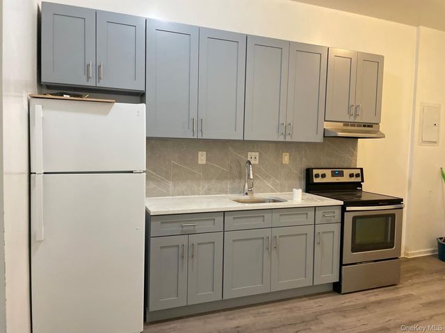 122-14 Sutphin Boulevard, Jamaica, NY 11434