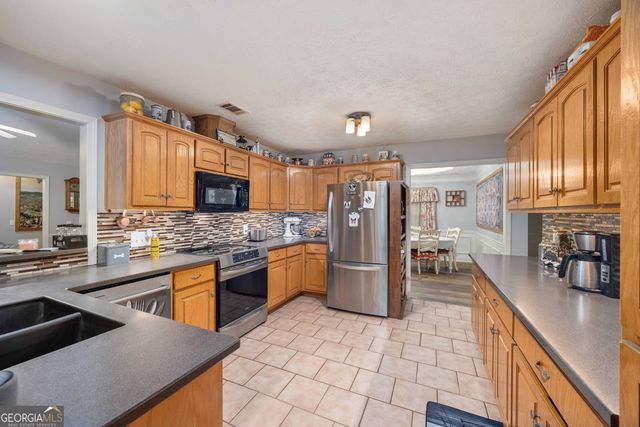 2083 Johnson Mill Road, Hamilton, GA 31811