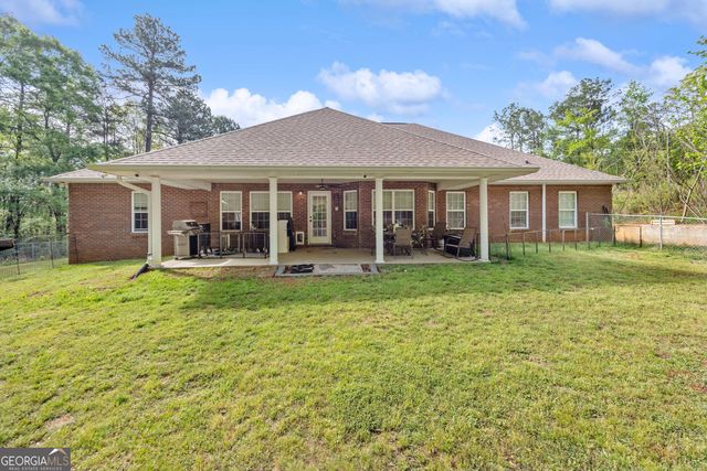 2083 Johnson Mill Road, Hamilton, GA 31811