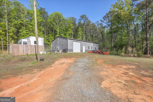 2083 Johnson Mill Road, Hamilton, GA 31811