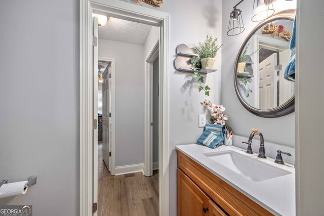 2083 Johnson Mill Road, Hamilton, GA 31811