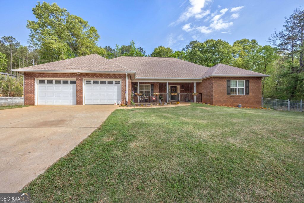 2083 Johnson Mill Road, Hamilton, GA 31811