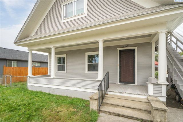 1707 W Mansfield Ave, Spokane, WA 99205