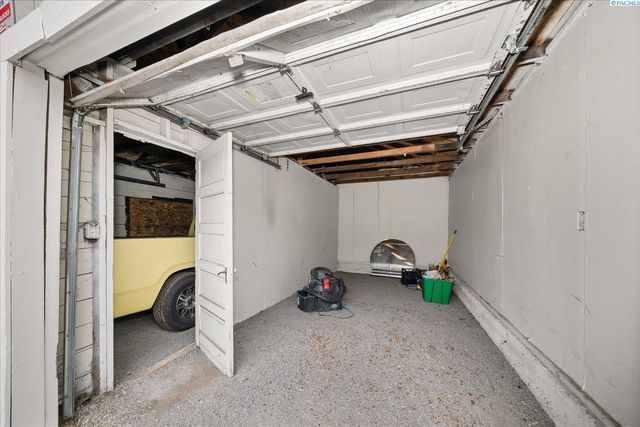 1707 W Mansfield Ave, Spokane, WA 99205