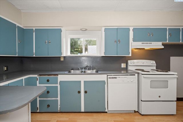 1707 W Mansfield Ave, Spokane, WA 99205