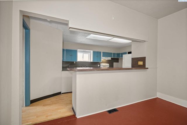 1707 W Mansfield Ave, Spokane, WA 99205