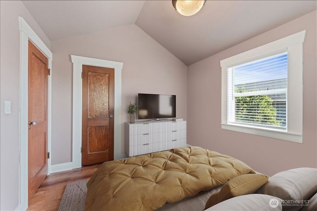 1138 Pioneer Street, Enumclaw, WA 98022