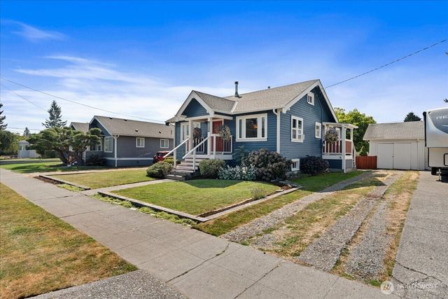 1138 Pioneer Street, Enumclaw, WA 98022