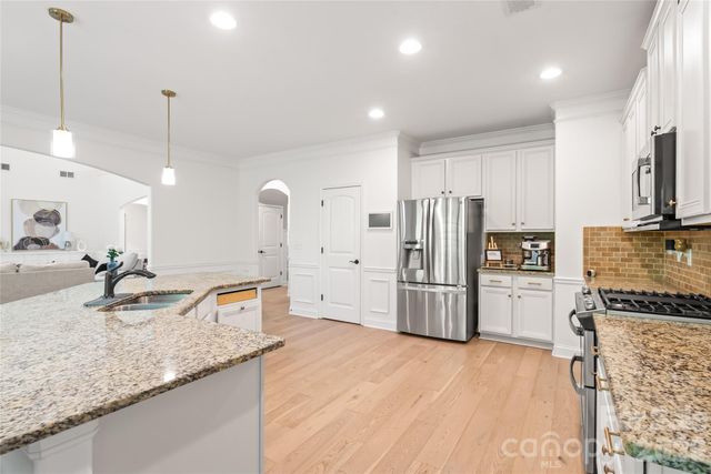 1406 Laurel Hill Drive, Waxhaw, NC 28173