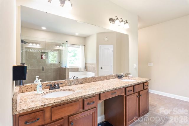 1406 Laurel Hill Drive, Waxhaw, NC 28173