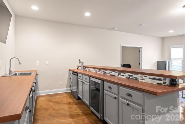 1406 Laurel Hill Drive, Waxhaw, NC 28173