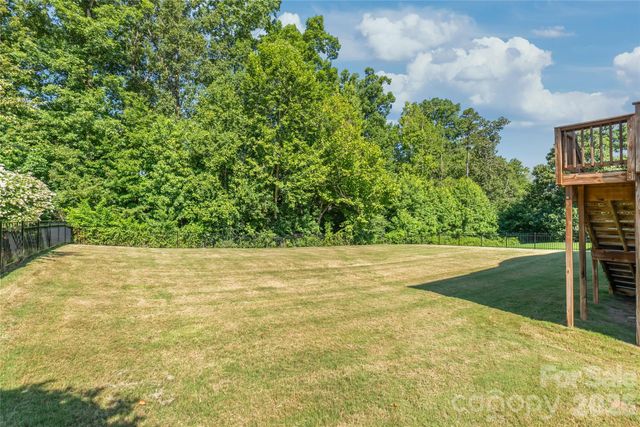 1406 Laurel Hill Drive, Waxhaw, NC 28173