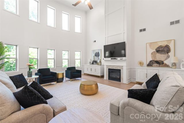 1406 Laurel Hill Drive, Waxhaw, NC 28173