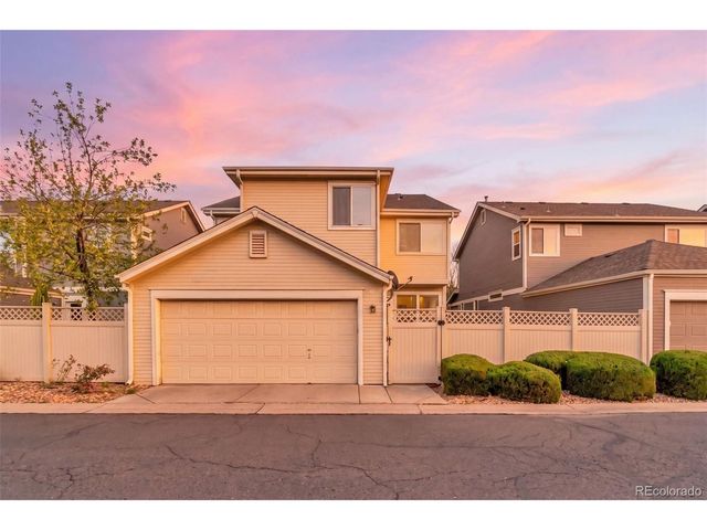 6373 Utica St, Arvada, CO 80003