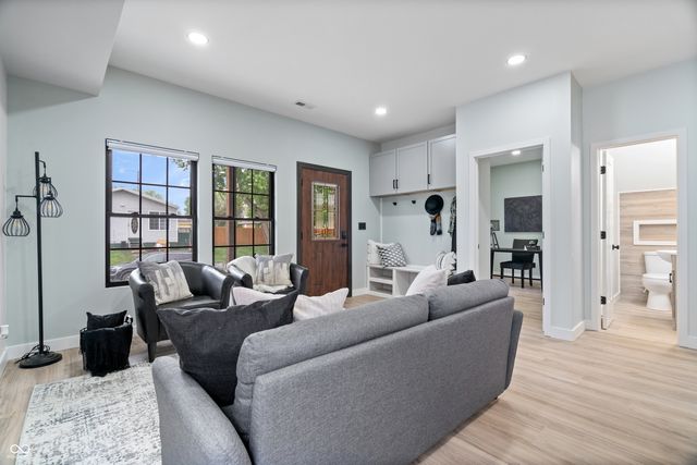 1523 Harlan Street, Indianapolis, IN 46203